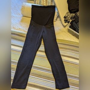 ACTIVEWEAR LOT - 2 capris and 1 shorts